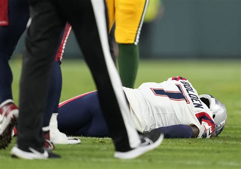 Patriots’ Isaiah Bolden evaluated, released from hospital after being carted off late vs. Packers