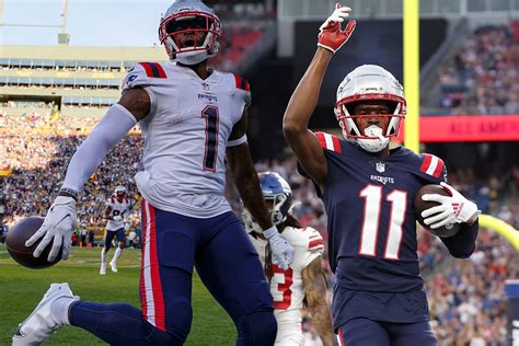 Patriots add wide receiver depth with positional group struggling