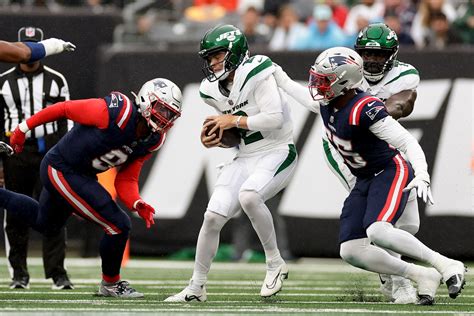 Patriots get right with 15-10 win over Jets in strong defensive performance