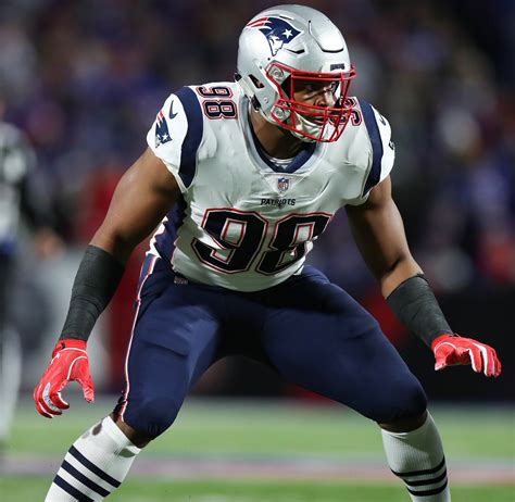 Patriots host Trey Flowers and an ex-Lions LB on free-agent visits