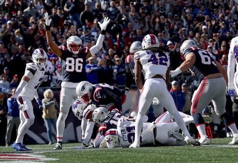 Patriots made key personnel changes in comeback win over Bills