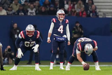 Patriots offensive leaders on who will start at quarterback: ‘We’ll see’
