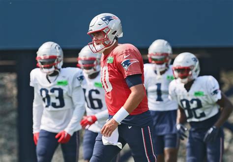 Patriots offensive line gets bad news at Wednesday practice before Dolphins game