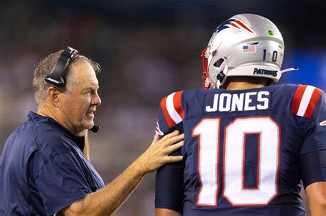 Patriots point/counterpoint: Will Mac Jones, Bill Belichick and Co. make the playoffs?