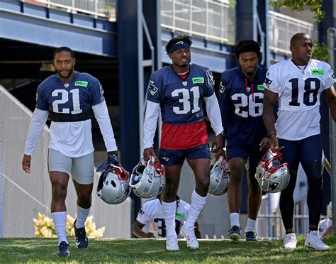 Patriots practice notes: Two players return, long list of absences ahead of cuts