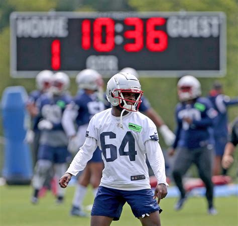 Patriots rookie Malik Cunningham impresses QBs in return to old position
