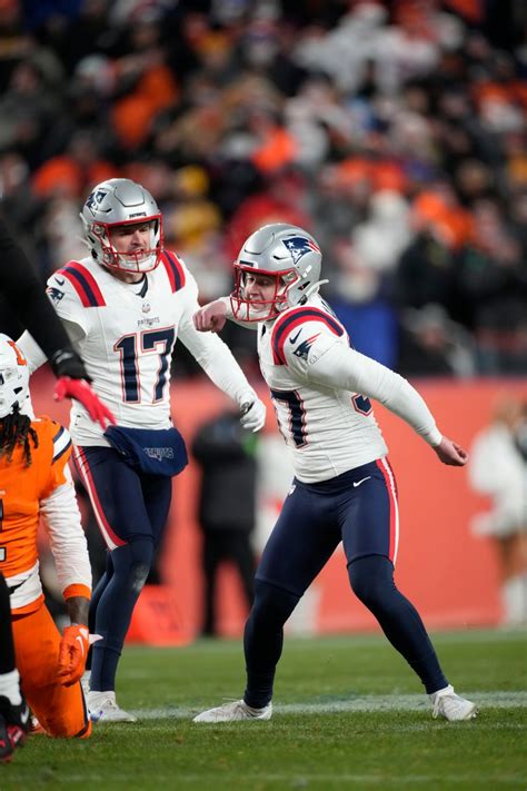 Patriots turn rough start into memorable finish in 26-23 victory over Broncos