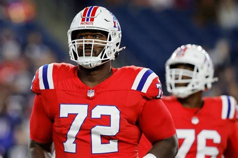 Patriots won’t activate offensive tackle acquired before season via trade