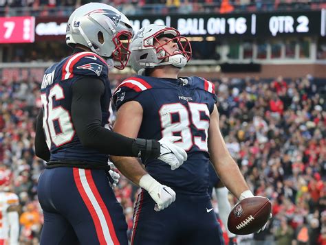 Patriots-Broncos injury report: Hunter Henry among 4 out Wednesday