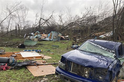 Patrol: Missouri tornado victims were in trailer or camper