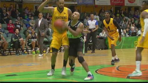 Patroons use second-half surge to lock down ninth straight win