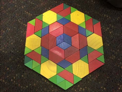 Pattern blocks Ster Pattern blocks, Math patterns, Pattern block