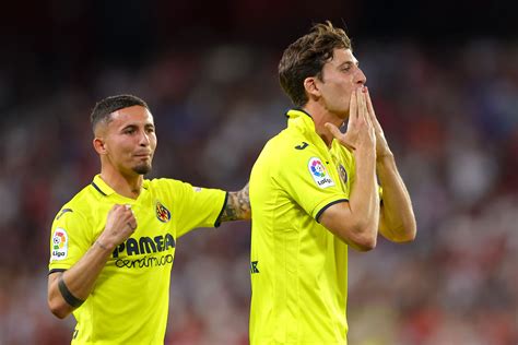 Pau Torres joins Aston Villa from Villarreal and links up again with former coach Unai Emery