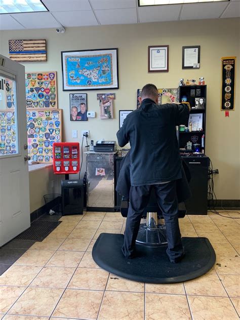 Pauls barber shop. Things To Know About Pauls barber shop. 