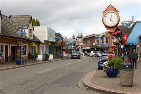 Paulsbo. Looking for a place to stay in Poulsbo? Look no further, with three large motels in town and many Airbnb & VRBO options to choose from, you’ll find the right fit for your stay in our lovely little town. Eagle Tree RV Park. 16280 State Hwy 305 (360) 598-5988. Type: RV Park. Fairfield Inn & Suites. 