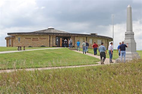 Pawnee indian museum. The Cheyennes and Pawnees continued to war for years to come. Visitors can see a marker at the site of the Battle of Beaver Creek. It is located west of Smith Center on K-36. Turn south on Road M, and travel about three-fourths of a mile south. The marker is on the west side of the road at the top of a small hill. Entry: Beaver Creek battle site. 