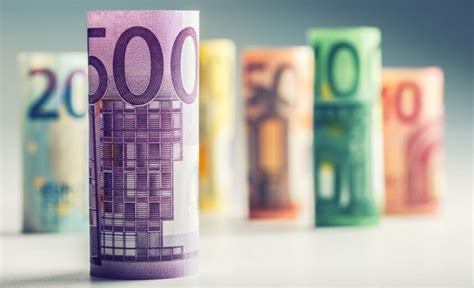 Payments: Commission proposes to accelerate the rollout of instant payments in euro