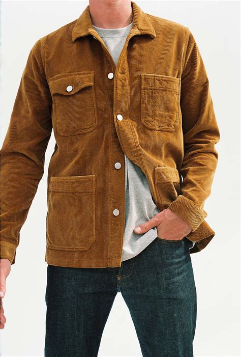 Paynter jacket. The denim jacket fits true to size. If you're in between sizes, prefer a looser fit, or would want to wear thicker layers underneath, we recommend sizing up. If you’re unsure about sizing, check out our size guides below. Not your first Paynter? If you have one of our chore jackets from previous Batches, we'd recommend taking … 