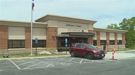 Payroll error creates chaos for some Jefferson County government employees