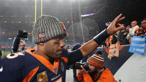 Payton: Film of Sunday's Denver Broncos win shows 'disappointing' play