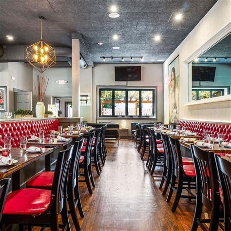 Pazza on porter. Pazza on Porter: Neighborhood gem - See 7 traveler reviews, candid photos, and great deals for Boston, MA, at Tripadvisor. 