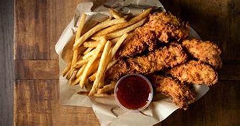 Pdq chicken restaurant. PDQ’s chicken tenders are hand-breaded, fries are fresh-cut in the restaurant, milkshakes are hand-spun, and signature sauces and dressings are … 