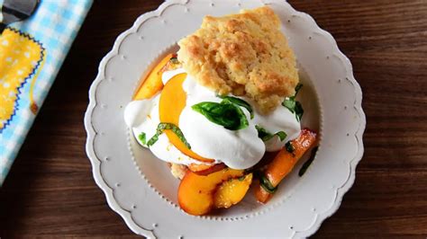 Peach Shortcakes Recipe Ree Drummond Food …