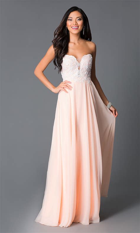 Peaches dresses. Strapless Prom Dresses 2024. Our collection of over 1,000 strapless prom dresses for 2024 offers dazzling beading, delicate lace, liquid chiffons, lustrous satins, and more. Whether you envision glamorous old Hollywood vibes or an ethereal fairy tale gown, our strapless prom dresses have you covered. price. On Sale. 