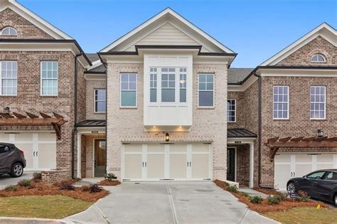 Peachtree corners homes for sale. Find your dream home in Revington, Peachtree Corners, GA! Browse through a variety of homes for sale in Revington, Peachtree Corners, GA and choose the perfect one for you. Get in touch with us today! 
