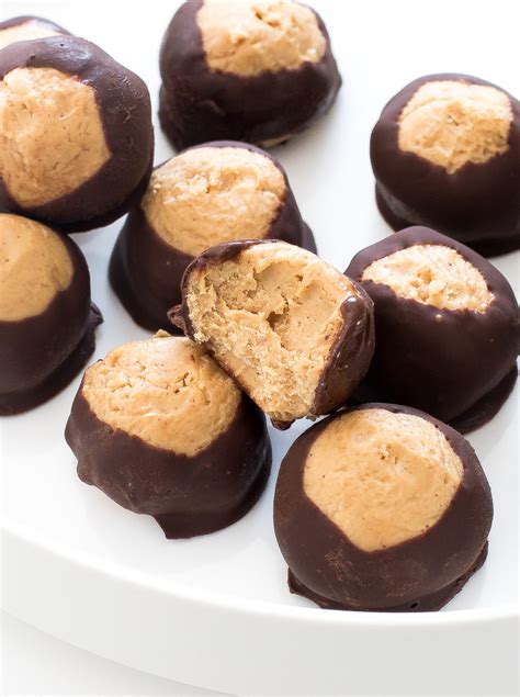 Peanut Butter Buckeyes (Only 7 Ingredients!) - Chef Savvy