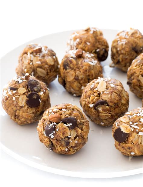 Peanut Butter Energy Bites - Chef Savvy