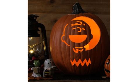 Peanuts Pumpkin Carving Hallmark Ideas & Inspiration