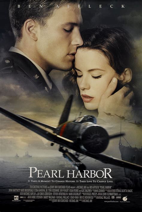 Pearl harbour film. Pearl Harbor je americký válečný velkofilm film z roku 2001, který natočil režisér Michael Bay podle scénáře Randalla Wallace. Ztvárňuje se v něm bitva o Británii, útok na Pearl Harbor a Doolittlův nálet na Tokio během druhé světové války. V rolích dvou vojenských letců a soků v lásce ke Kate Beckinsaleové se ... 