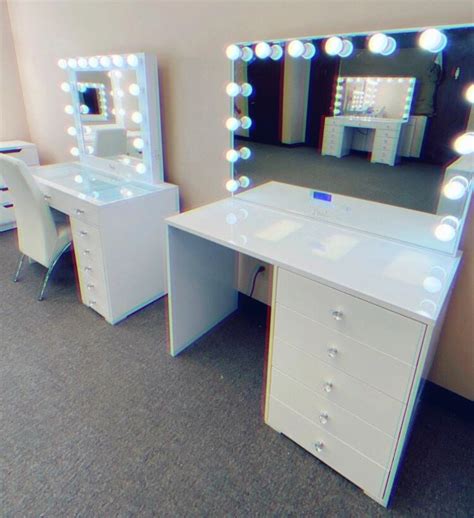 Pearls vanity. SUCCESS STORIES. Pearls Vanity: Beautiful Vanity Sets. THEIR RESULTS. We helped scale Pearls Vanity from $33k/month to over $200k/month with a 12X Return on Ad … 