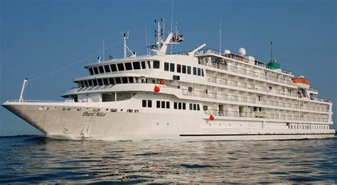 Pearlseascruises - With just one only one ship in their fleet—the 210-passenger Pearl Mist—Pearl Seas Cruises is a player in northern U.S. and Canadian waters, offering up fall foliage cruises along New England ... 