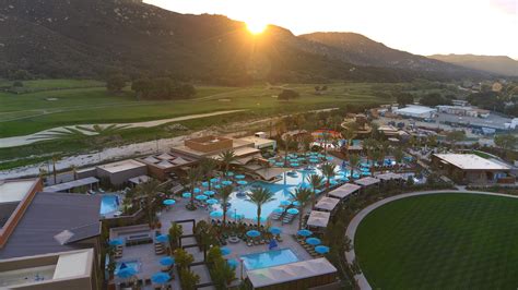 Pechanga. The Pechanga Resort is located in California’s Temecula Valley just outside of the Pechanga Reservation. It’s 4 miles south of Old Town Temecula, a small town with restaurants, a visitors ... 