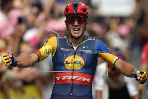 Pedersen wins Tour de France mass sprint after Cavendish crashes; Vingegaard keeps yellow jersey