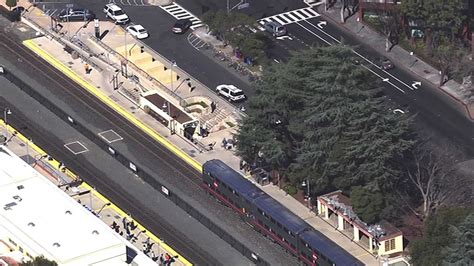 Pedestrian killed after being struck by Caltrain in Palo Alto