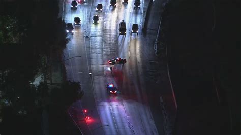 Pedestrian reportedly struck on 101 Freeway, CHP stops all traffic 