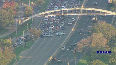 Pedestrian struck and killed on DuSable Lake Shore Drive; southbound lanes closed at North Avenue