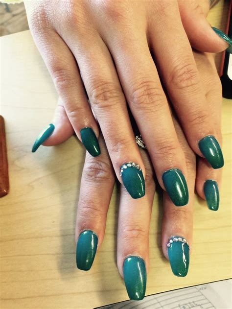 Our Licensed Cosmetologist Kelli-Anne Benner is here to make your manicure and pedicure dreams come true. Natural and gel services are available in a .... 