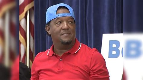Pedro Martinez joins Mayor Wu at BPS Red Sox hat giveaway