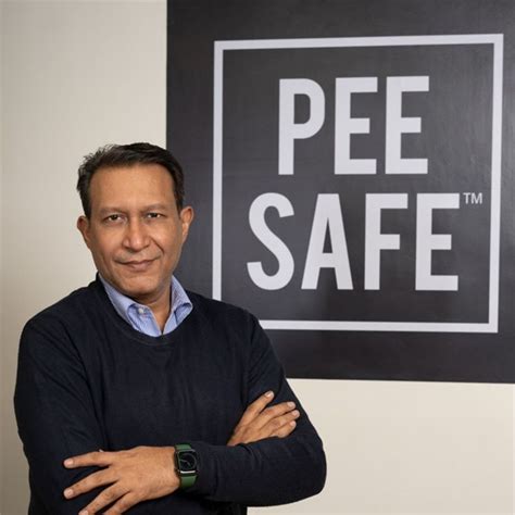 Pee Safe hiring Founders