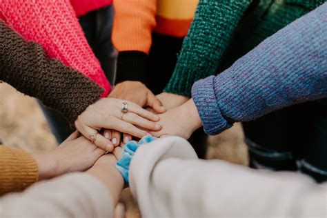 Structured self-help peer support groups aim to bring people together to share their experiences of dealing with mental health issues. It's your chance to talk ...