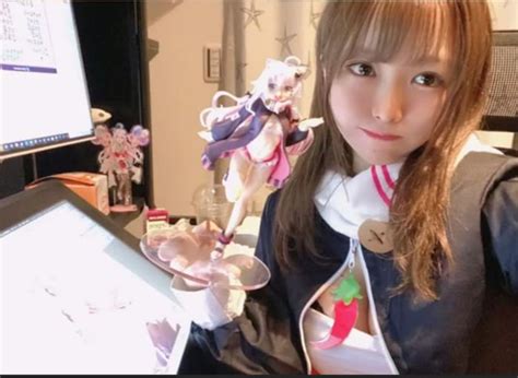 Ouro Kronii (オーロ・クロニー) is an English-language Virtual YouTuber associated with hololive. She debuted in 2021 as part of hololive -Council-, the second generation of members of hololive English, alongside Tsukumo Sana, Ceres Fauna, Nanashi Mumei and Hakos Baelz. Kronii is also a member of unit "hololive English -Promise-" alongside IRyS, …. 