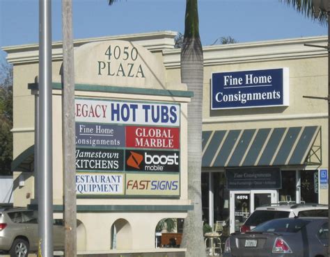 Susan's Consignments - 3251 17th St Unit 80, Sarasota, FL 34235 - (941) 957-1357 - Consignment Shops & Services, Pawn Shops & Discount Stores, Consignment Shops & Second Hand Stores