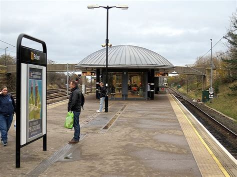 Pelaw Station to South Shields (Station) - 3 ways to travel