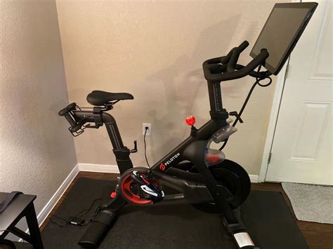 Peleton bike for sale. Peloton Bike. A pricey, top-notch indoor cycle. Boutique-cycling fans will find their people and their workout vibe with Peloton. Everyone else will feel the burn mainly … 