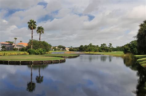 Pelican point golf. Course Layout. Pelican Pointe Golf & Country Club is a 27 hole championship facility opened in 1995. The three nines blend well and wind through nature preserves and lakes offering the golfer glimpses of a … 