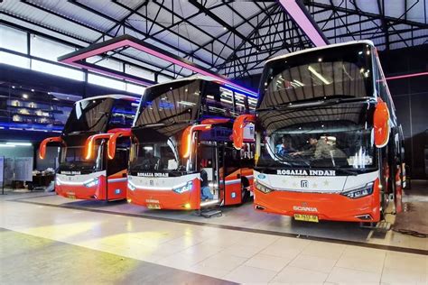 Pengalaman bus ML & Foto intim bintang bokeop indo tanpa verifikasi ngelus dada saat anak sekolah di FILM KOREA MESUM 21 malam tadi image 1